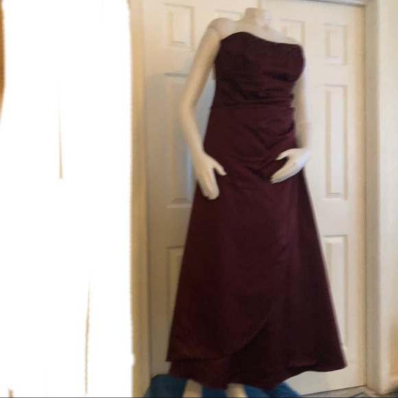 David’s Bridal Dress Wine 16 F11165 - Picture 2 of 11